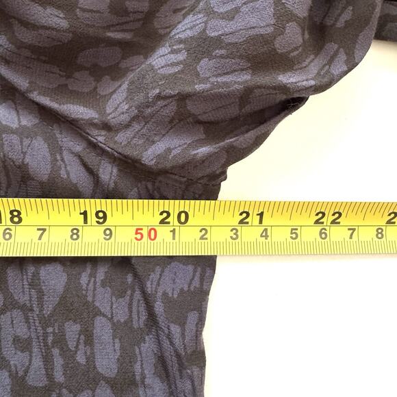 Rails Women’s Ariana Soft Crepe Top Charcoal Grey Batik Leopard Print - Picture 8 of 15